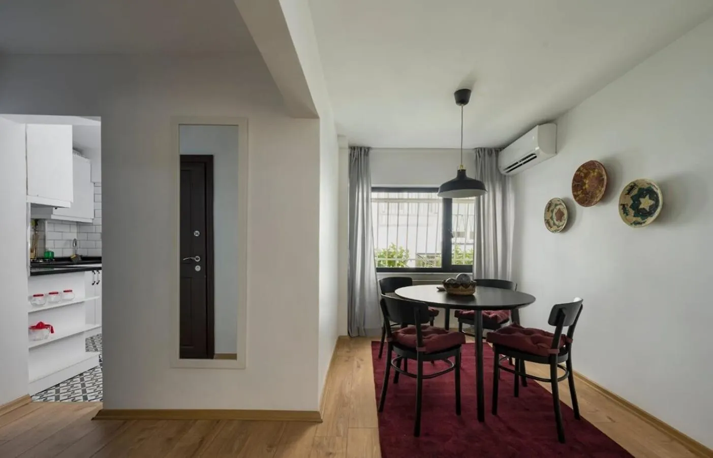 Charming Cozy 2Bed1Bath Shoreline Bebek! #95 Istanbul Turkiet